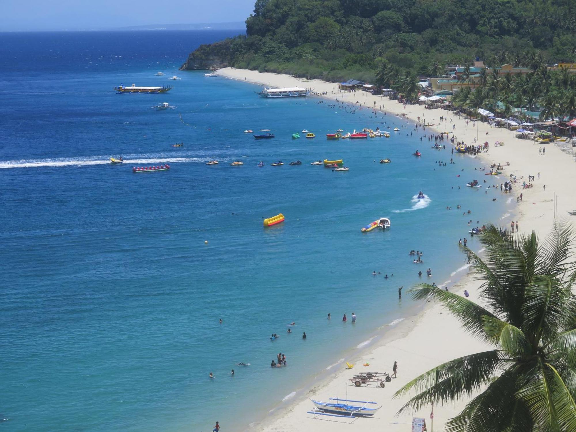 Badladz Beach And Dive Resort Пуерто Галера Екстериор снимка