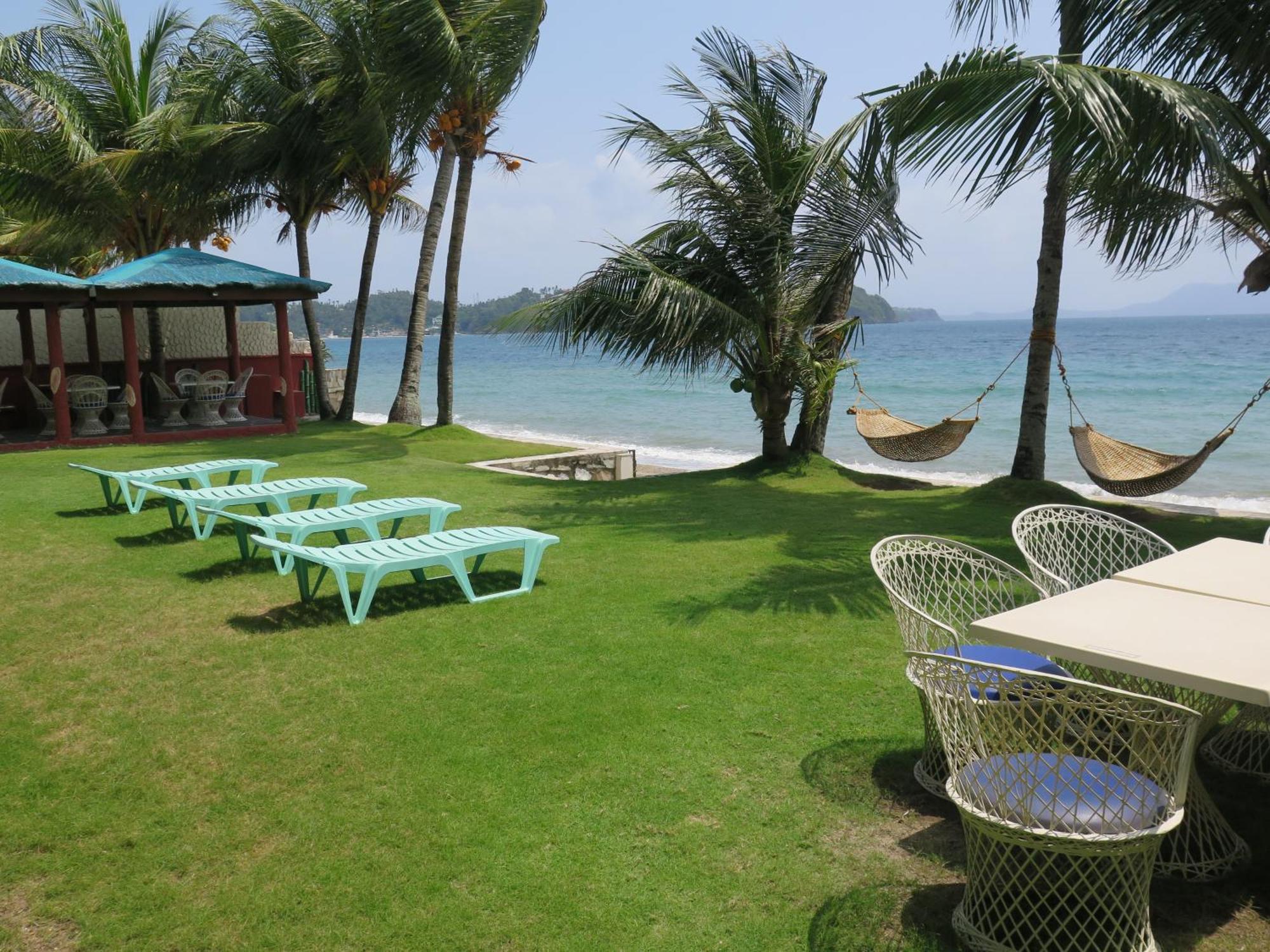 Badladz Beach And Dive Resort Пуерто Галера Екстериор снимка