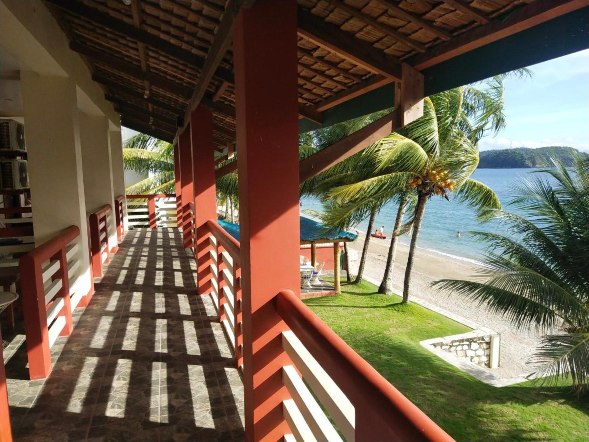 Badladz Beach And Dive Resort Пуерто Галера Екстериор снимка